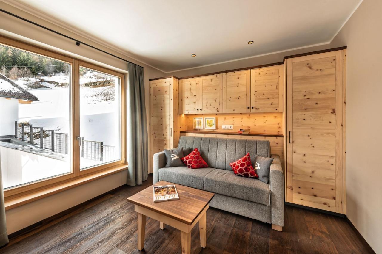 Silent Luxury Chalet Laiet San Valentino alla Muta Luaran gambar