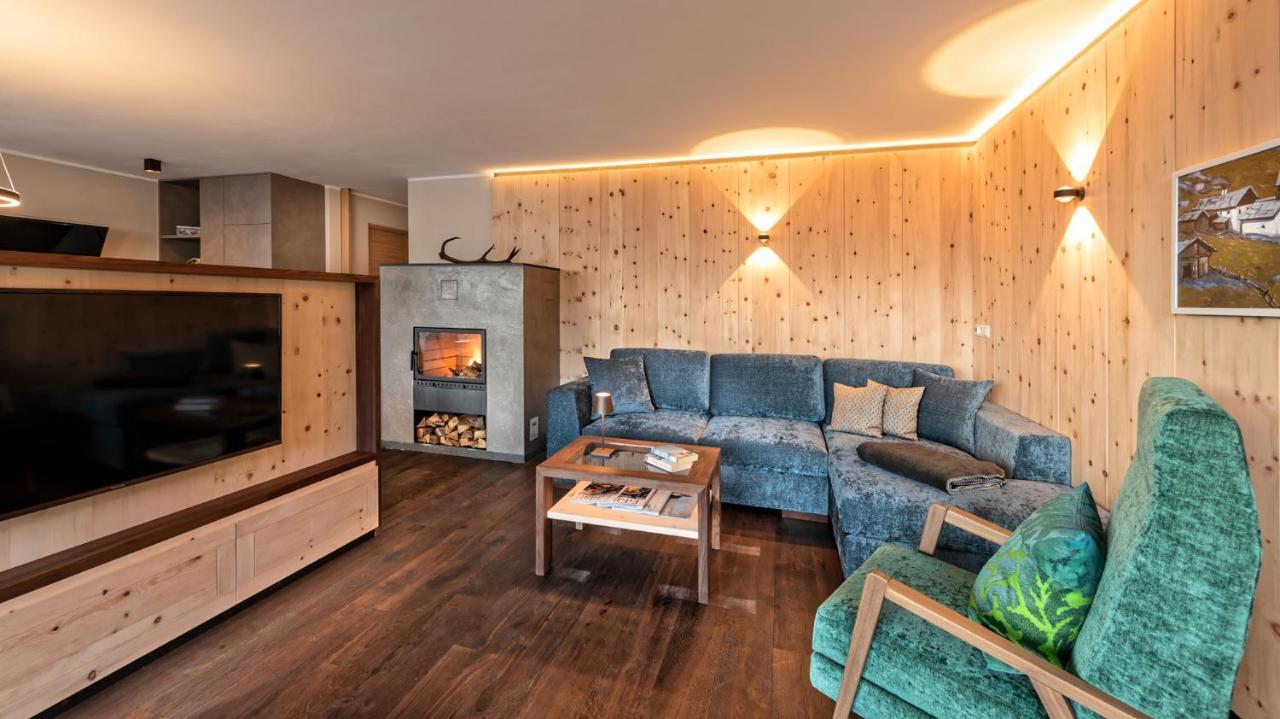 Silent Luxury Chalet Laiet San Valentino alla Muta Luaran gambar