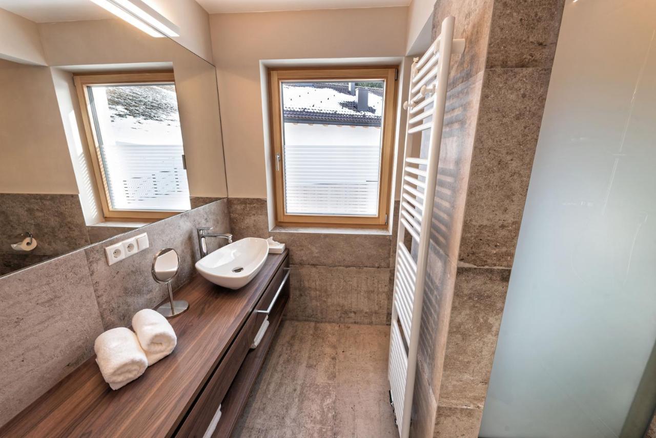 Silent Luxury Chalet Laiet San Valentino alla Muta Luaran gambar